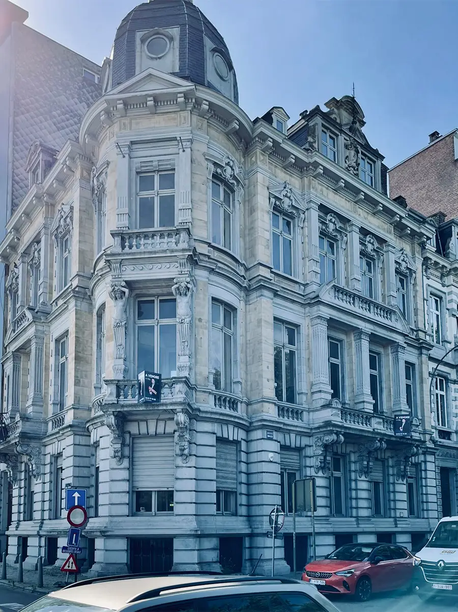 Tâmplărie Lemn Stratificat, Clădire Rezidențială, Liege, Belgia